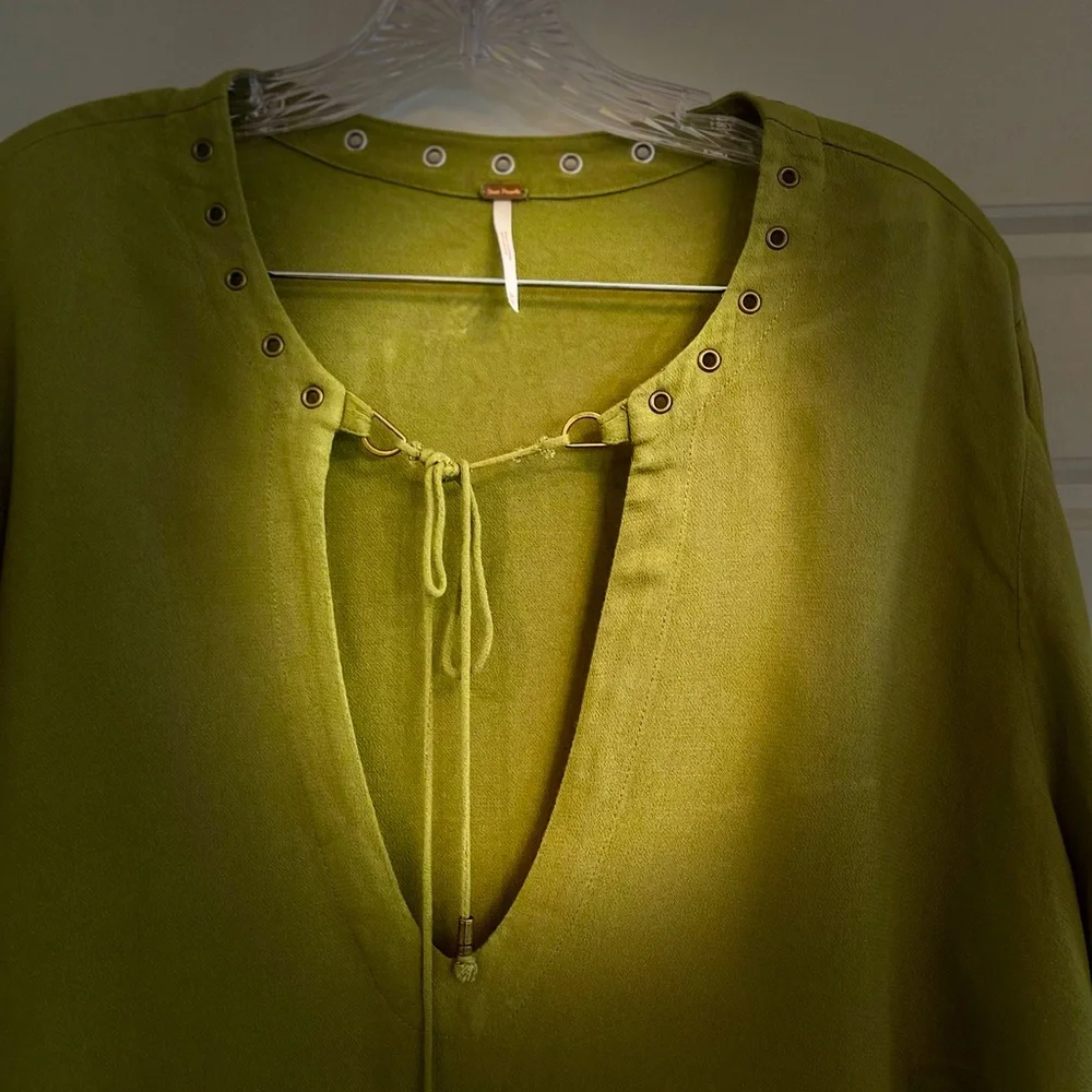 Free People Womans Top - Picture 2 of 11
